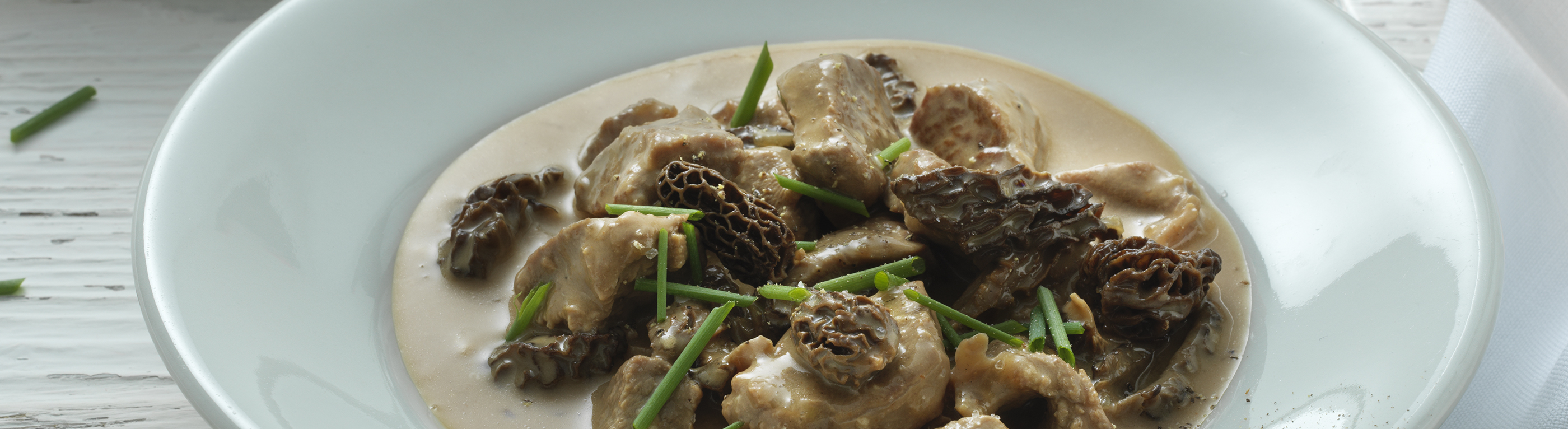 Veal ragout with morel sauce